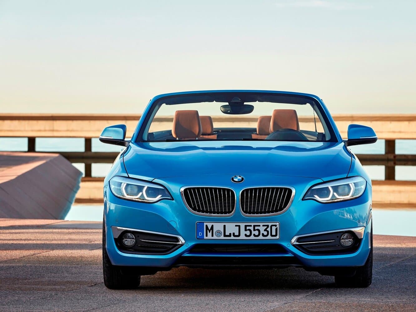 BMW 2 series F22 Рестайлинг Кабриолет, фото 3