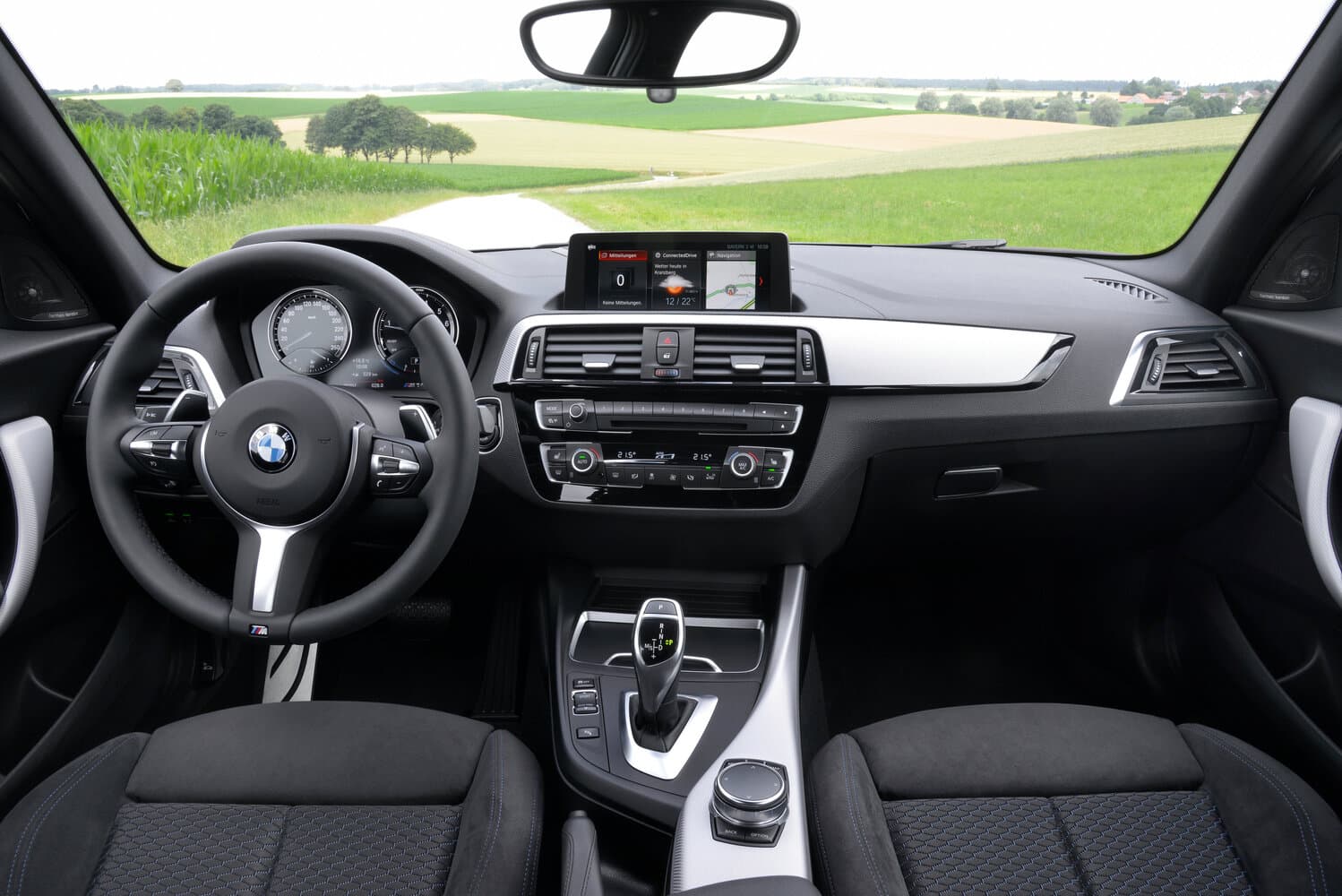 BMW 1 series II (F20/F21) Рестайлинг 2 Хэтчбек 5 дв., фото 6