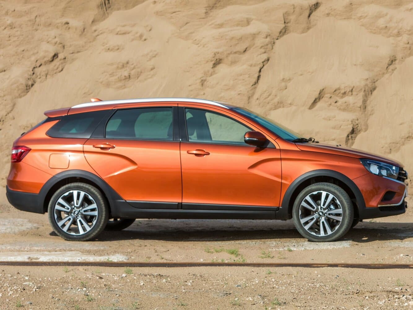 Lada (ВАЗ) Vesta I Универсал 5 дв. SW Cross, фото 2