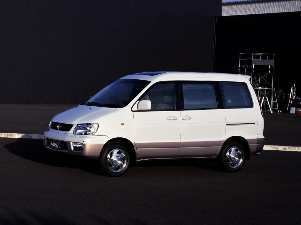 Toyota Lite Ace V Компактвэн Noah, фото 2