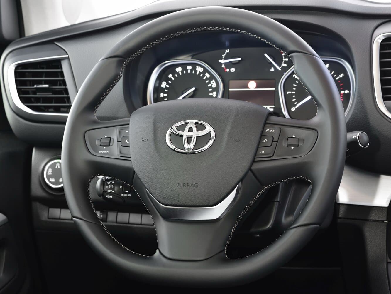 Toyota ProAce II Минивэн L2, фото 6