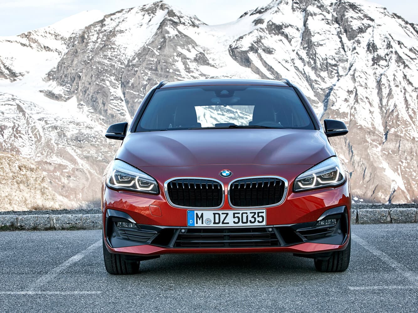 BMW 2 series Active Tourer F45 Рестайлинг Компактвэн, фото 3