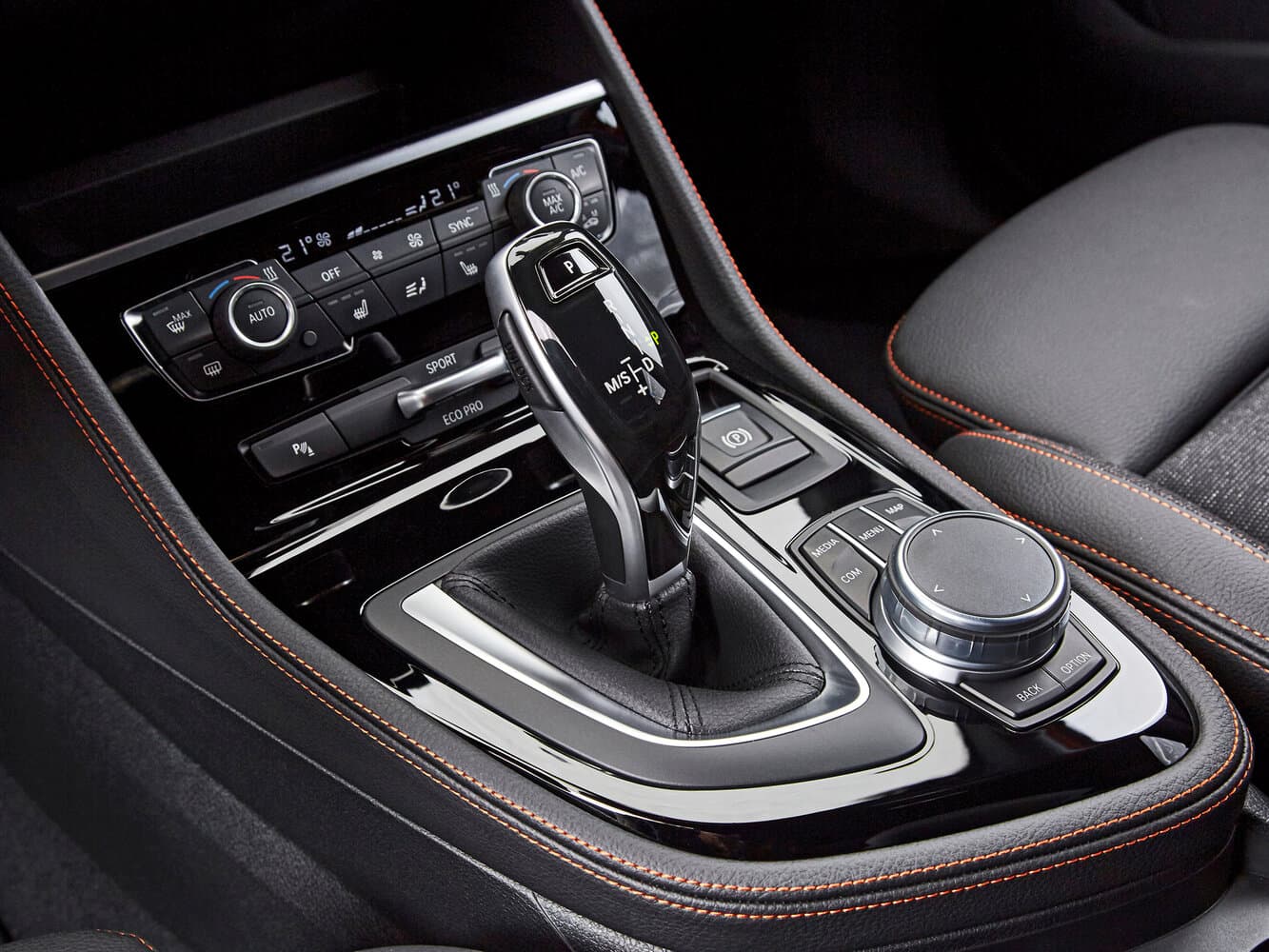 BMW 2 series Active Tourer F45 Рестайлинг Компактвэн, фото 10