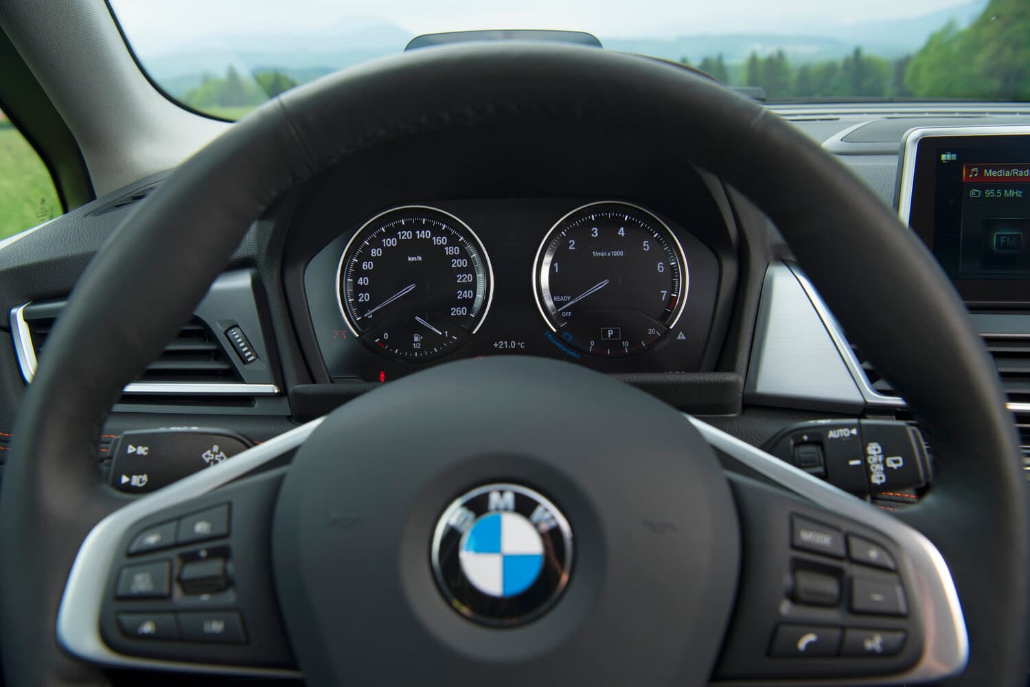 BMW 2 series Active Tourer F45 Рестайлинг Компактвэн, фото 8