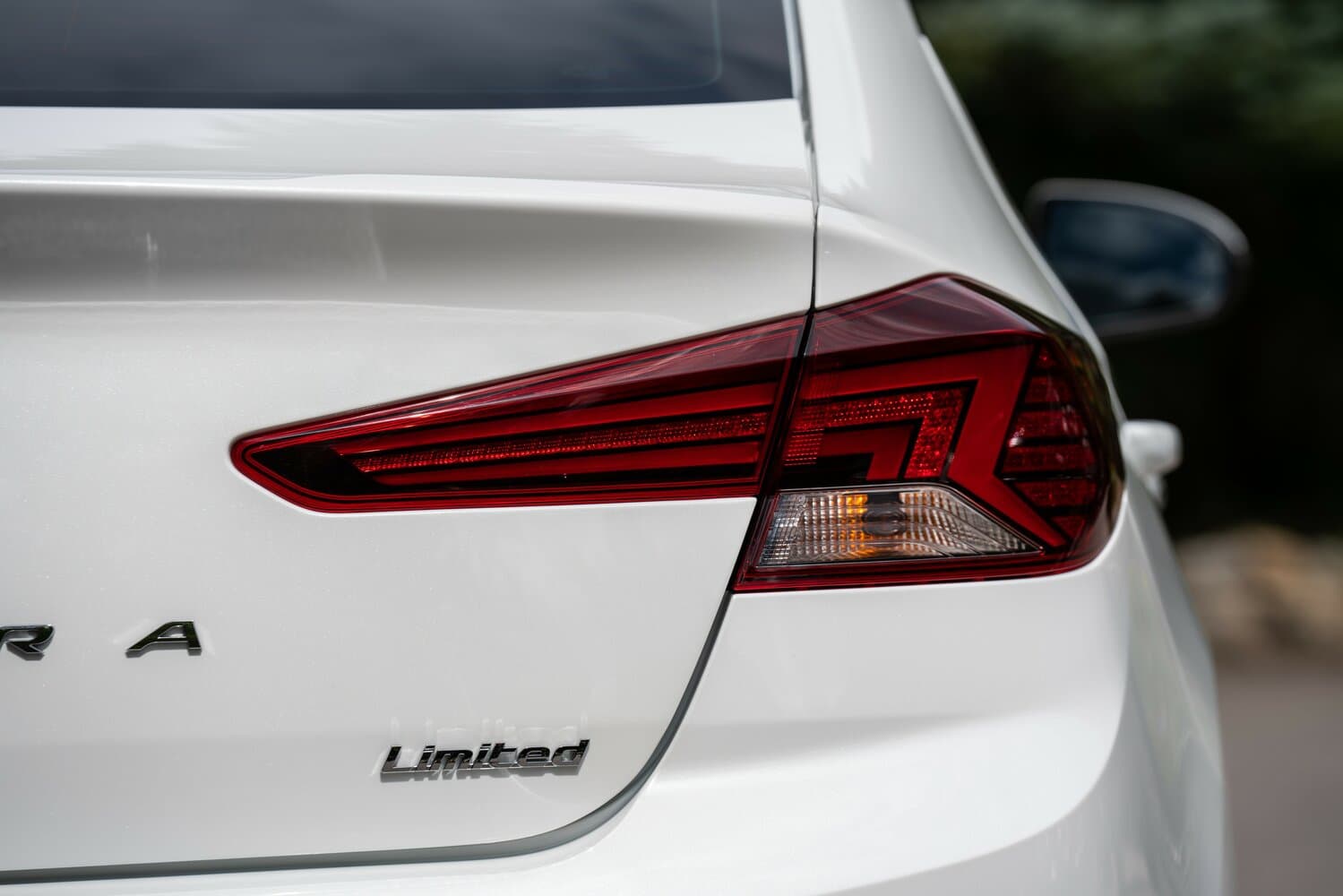 Hyundai Elantra VI (AD) Рестайлинг Седан, фото 12