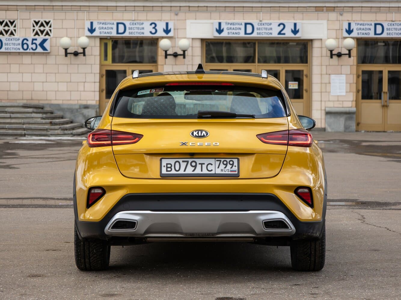 Kia XCeed I Хэтчбек 5 дв., фото 17