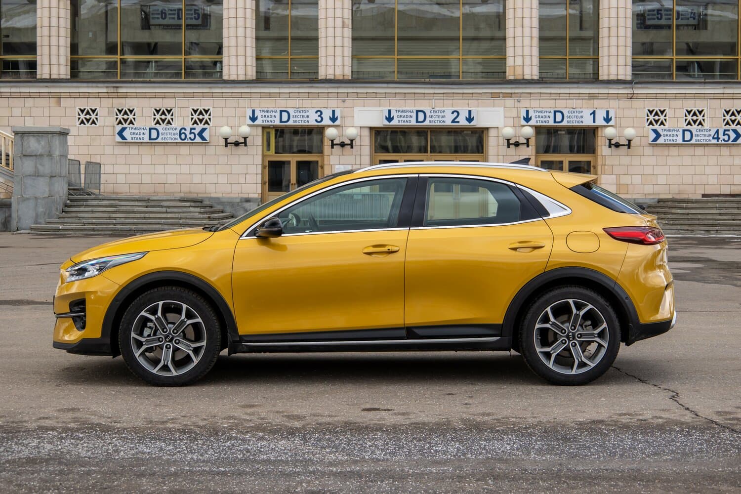 Kia XCeed I Хэтчбек 5 дв., фото 15