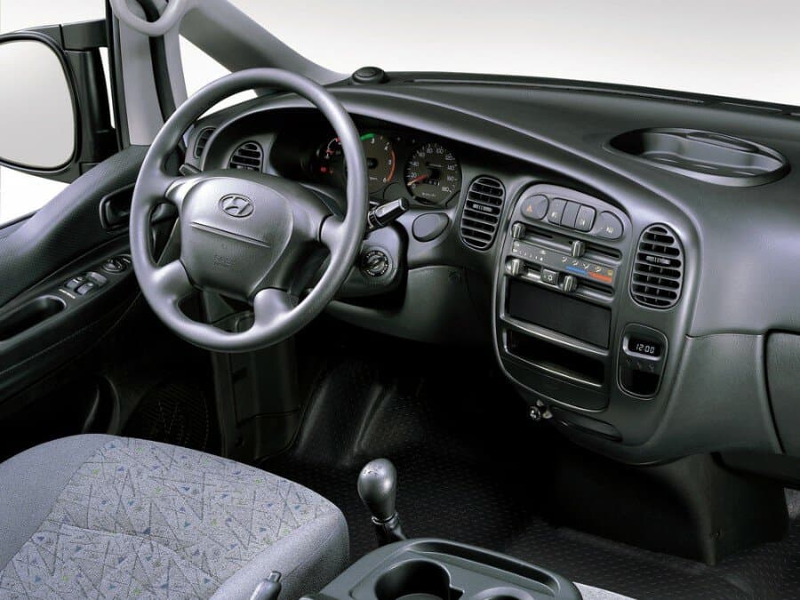 Hyundai Starex I Рестайлинг 2 Фургон, фото 2