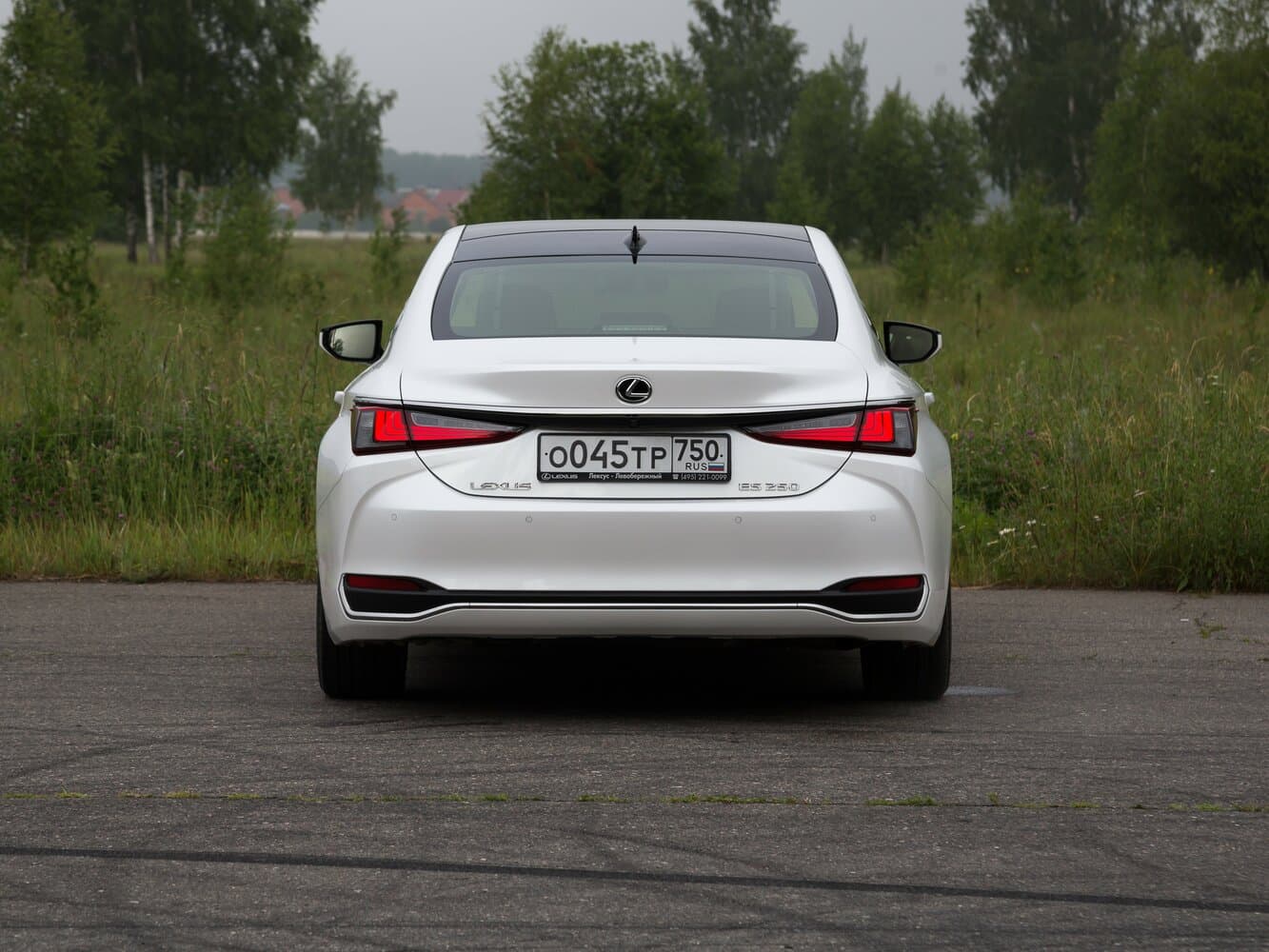 Lexus ES VII Рестайлинг Седан, фото 23