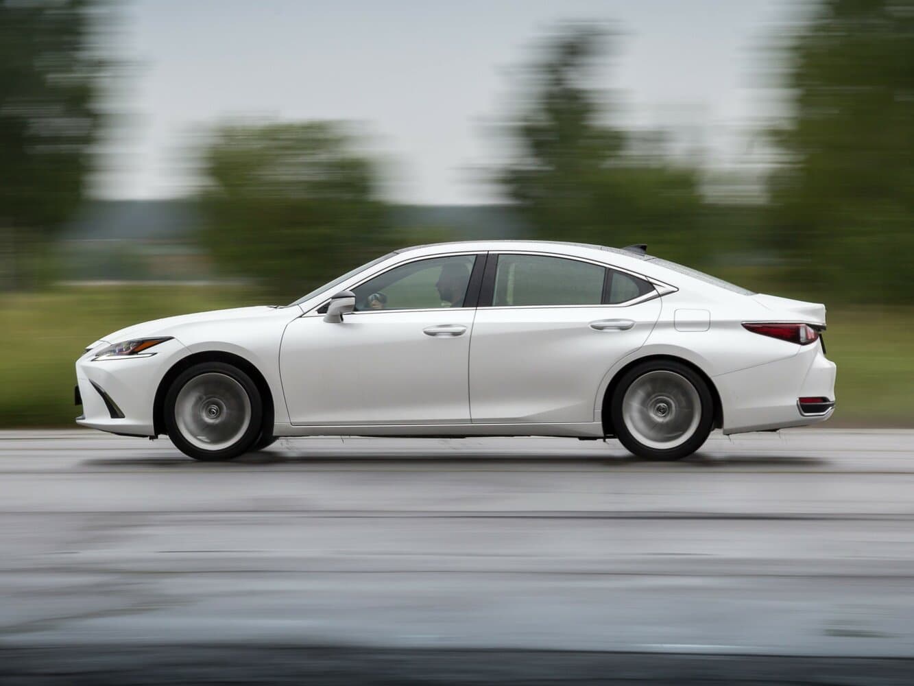 Lexus ES VII Рестайлинг Седан, фото 21