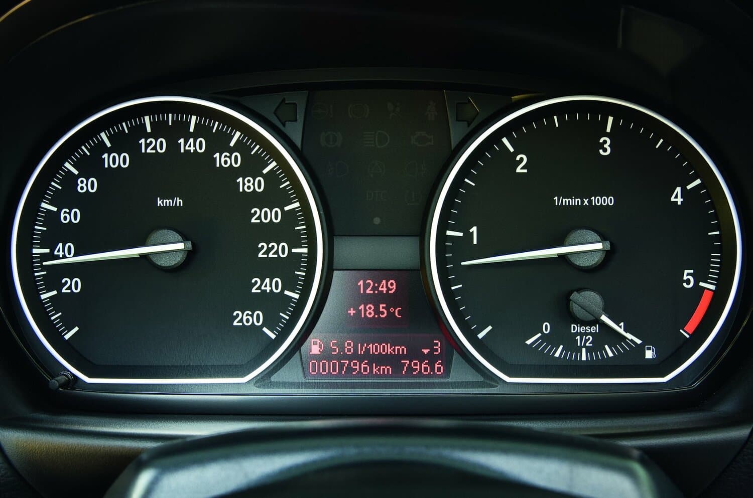 BMW 1 series I (E81/E82/E87/E88) Рестайлинг Хэтчбек 5 дв., фото 7