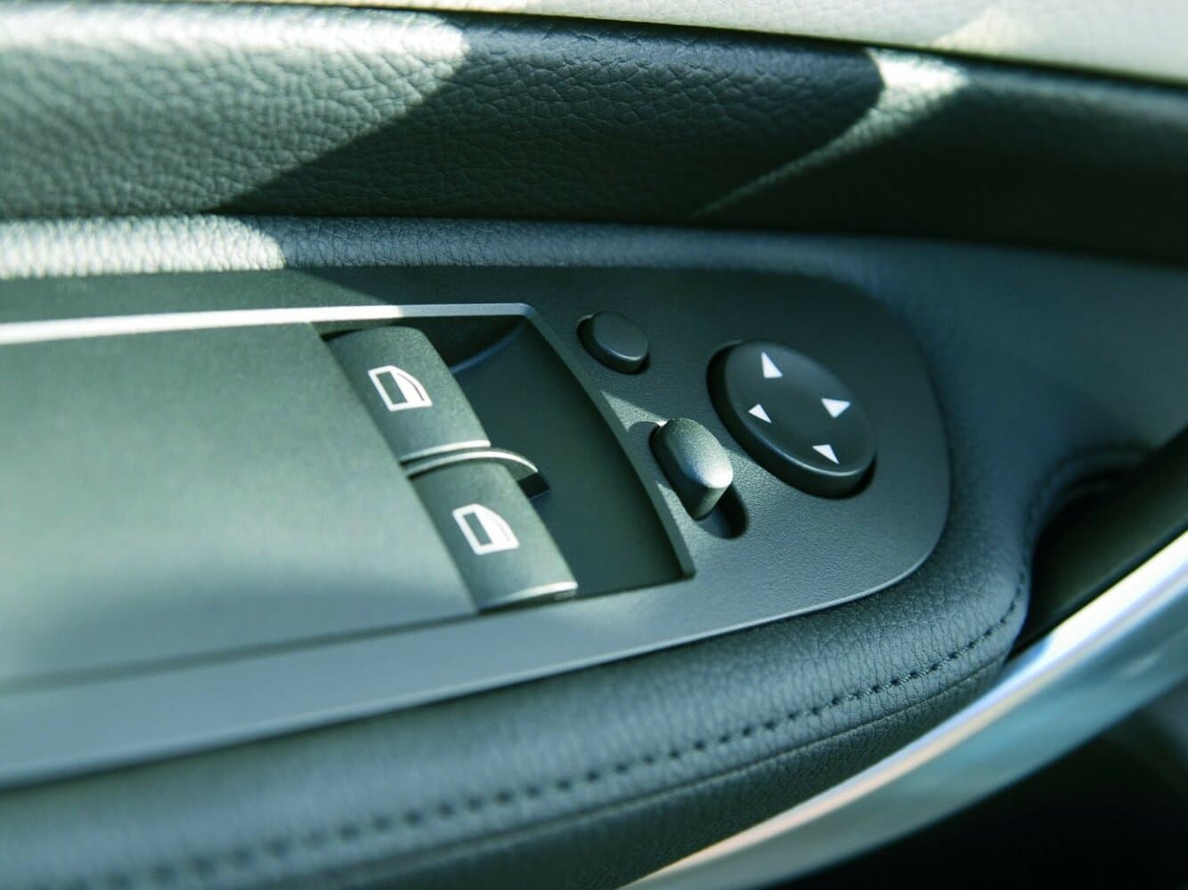 BMW 1 series I (E81/E82/E87/E88) Рестайлинг Хэтчбек 3 дв., фото 7