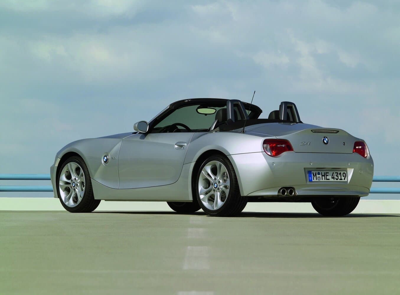 BMW Z4 I (E85/E86) Рестайлинг Родстер, фото 5