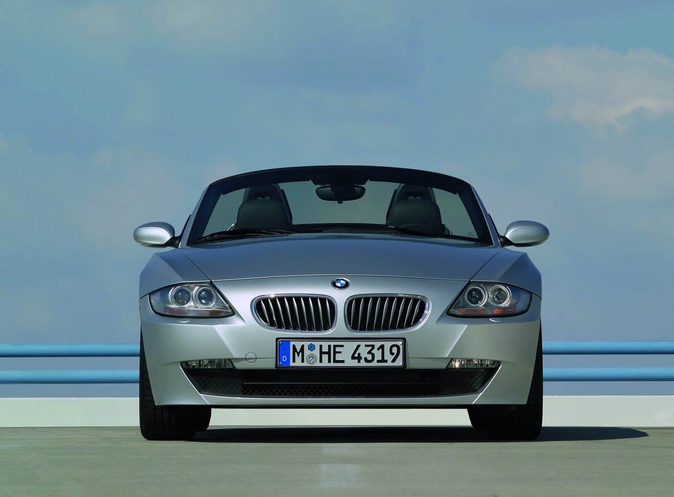BMW Z4 I (E85/E86) Рестайлинг Родстер, фото 3
