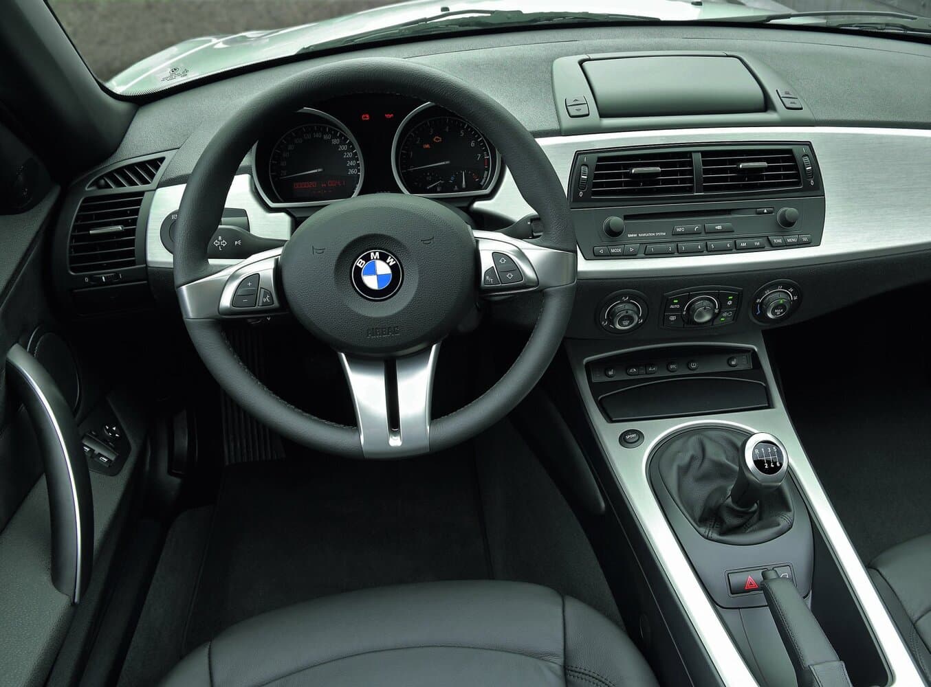 BMW Z4 I (E85/E86) Рестайлинг Родстер, фото 6