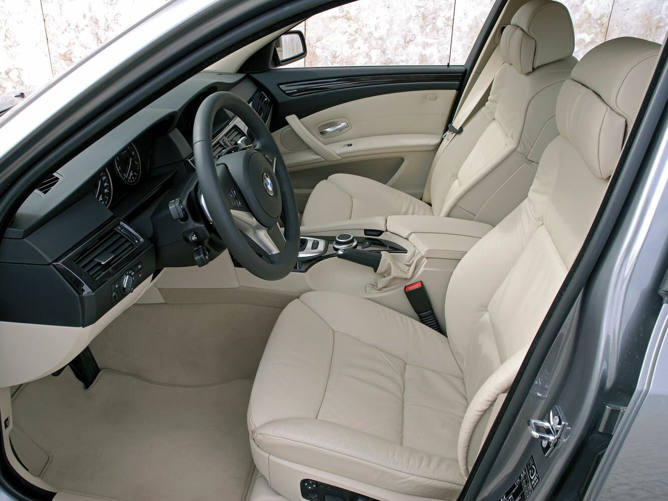 BMW 5 series V (E60/E61) Рестайлинг Седан, фото 13