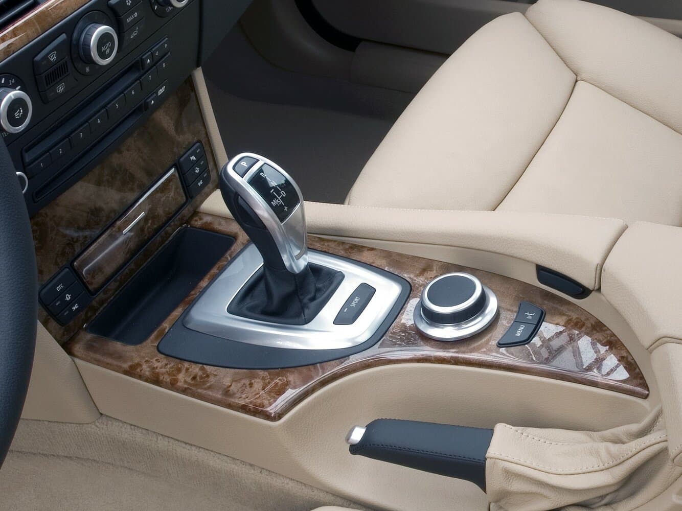 BMW 5 series V (E60/E61) Рестайлинг Универсал 5 дв., фото 12