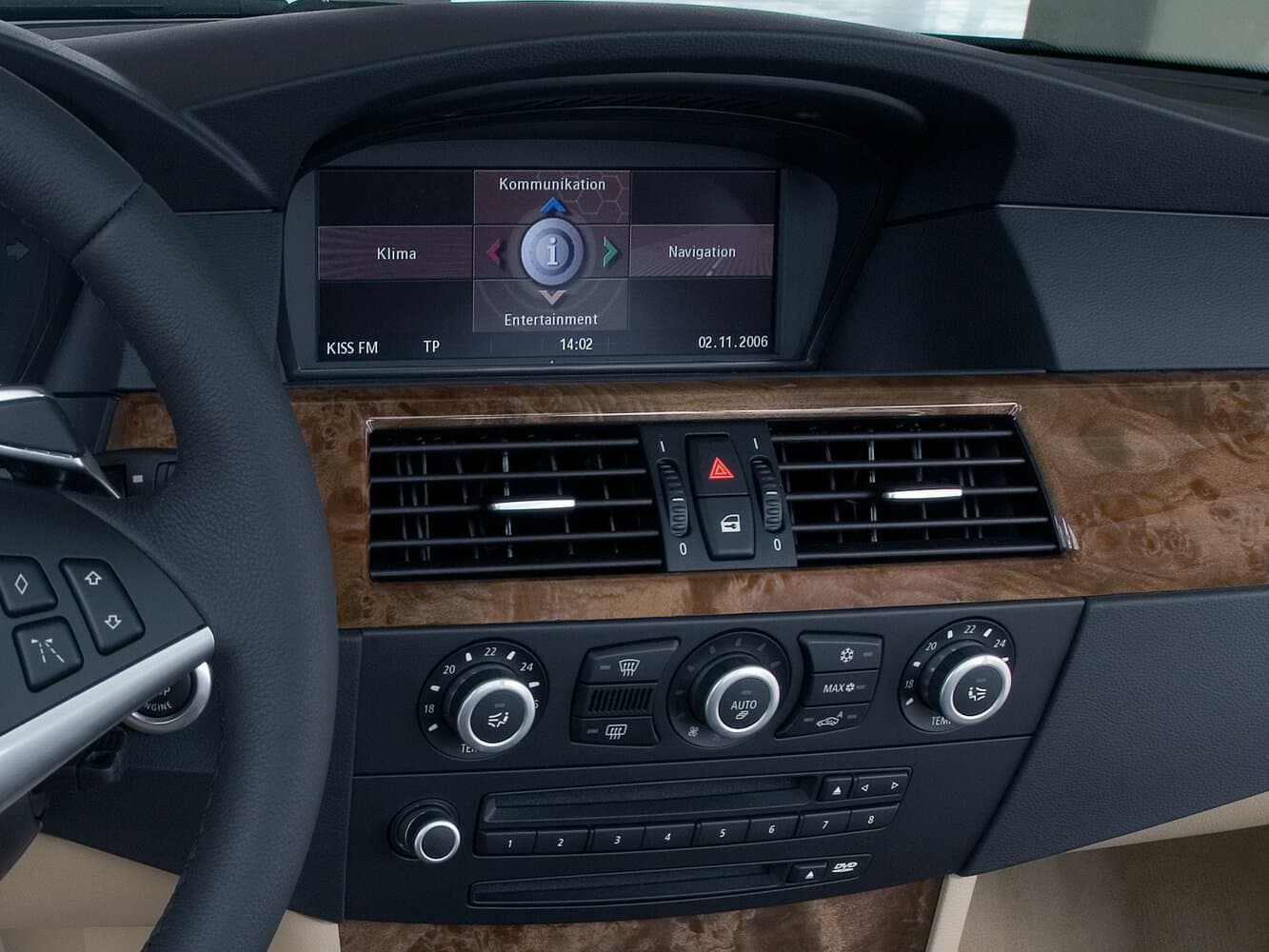 BMW 5 series V (E60/E61) Рестайлинг Универсал 5 дв., фото 18