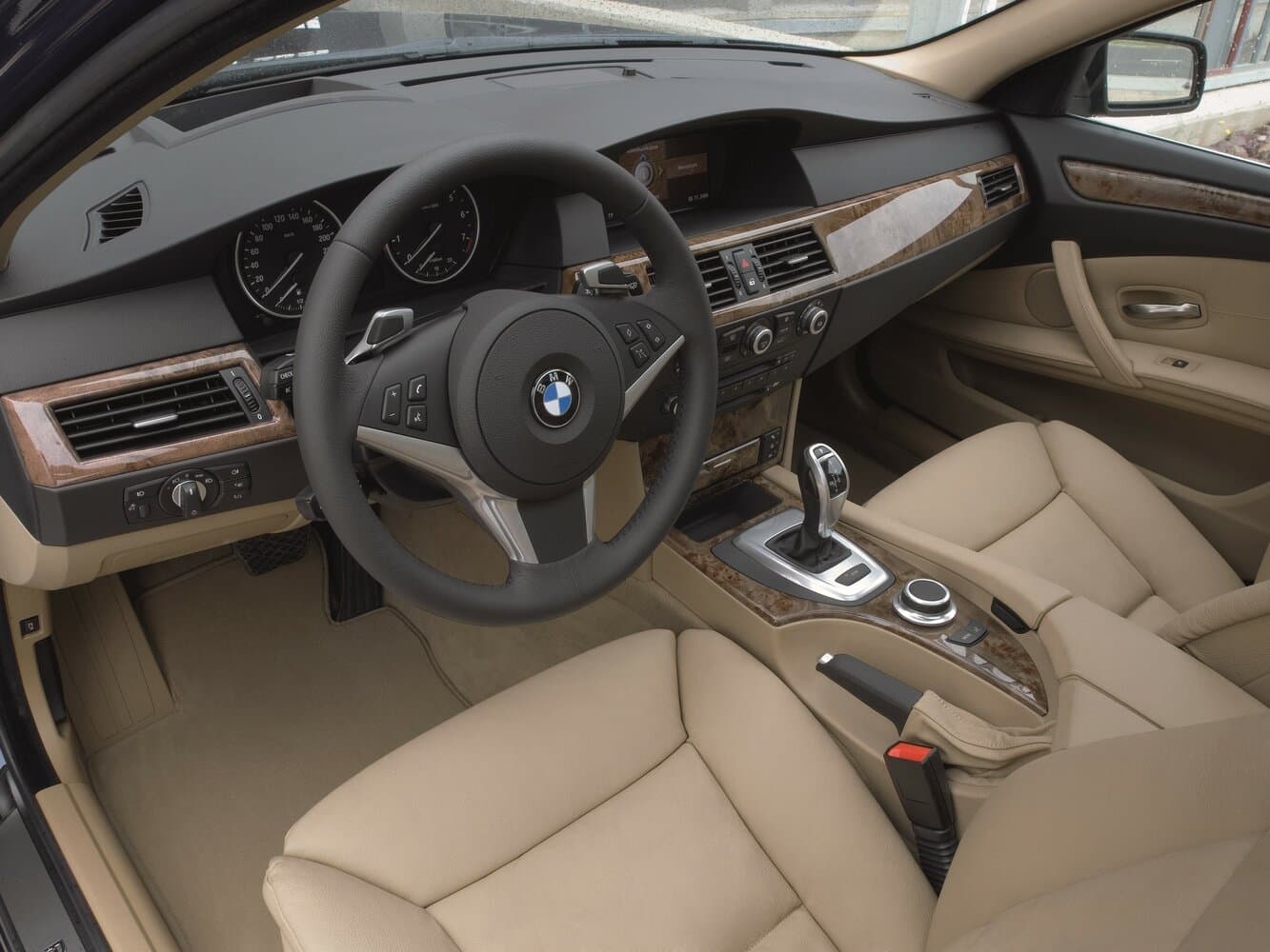 BMW 5 series V (E60/E61) Рестайлинг Универсал 5 дв., фото 7