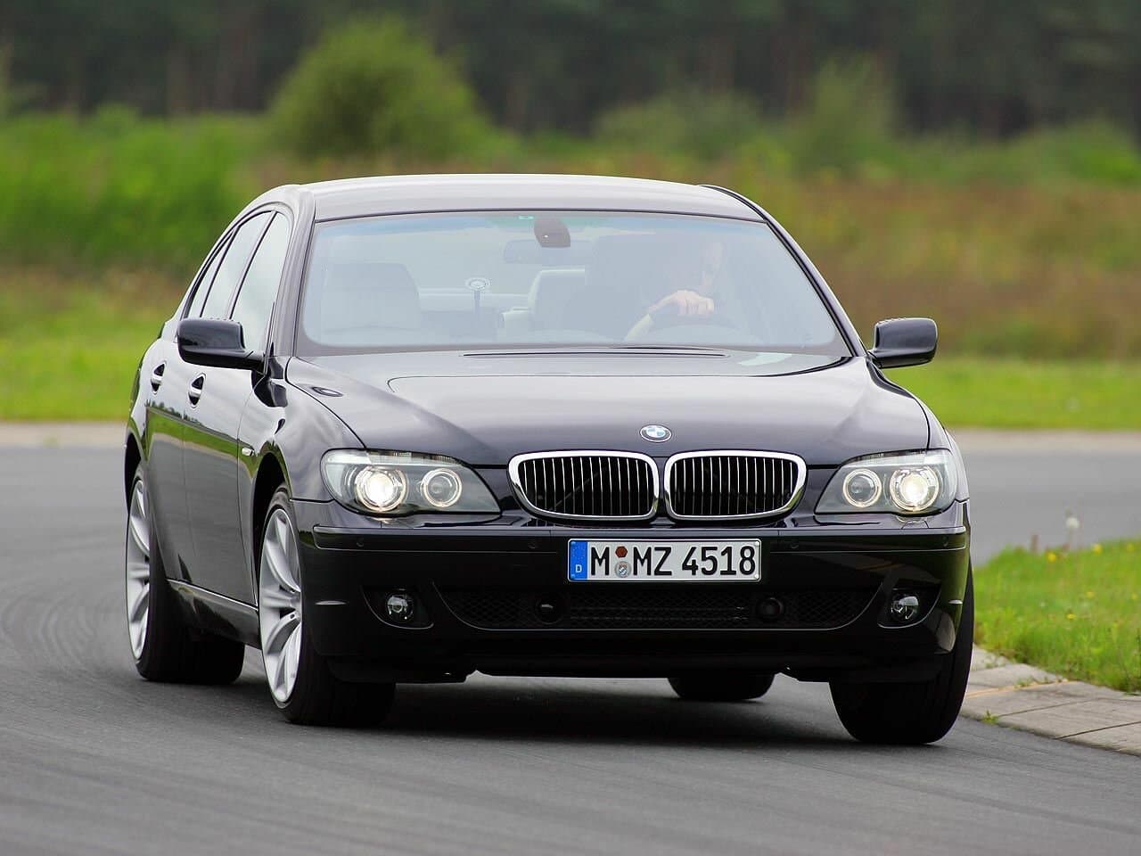 BMW 7 series IV (E65/E66) Рестайлинг Седан, фото 3