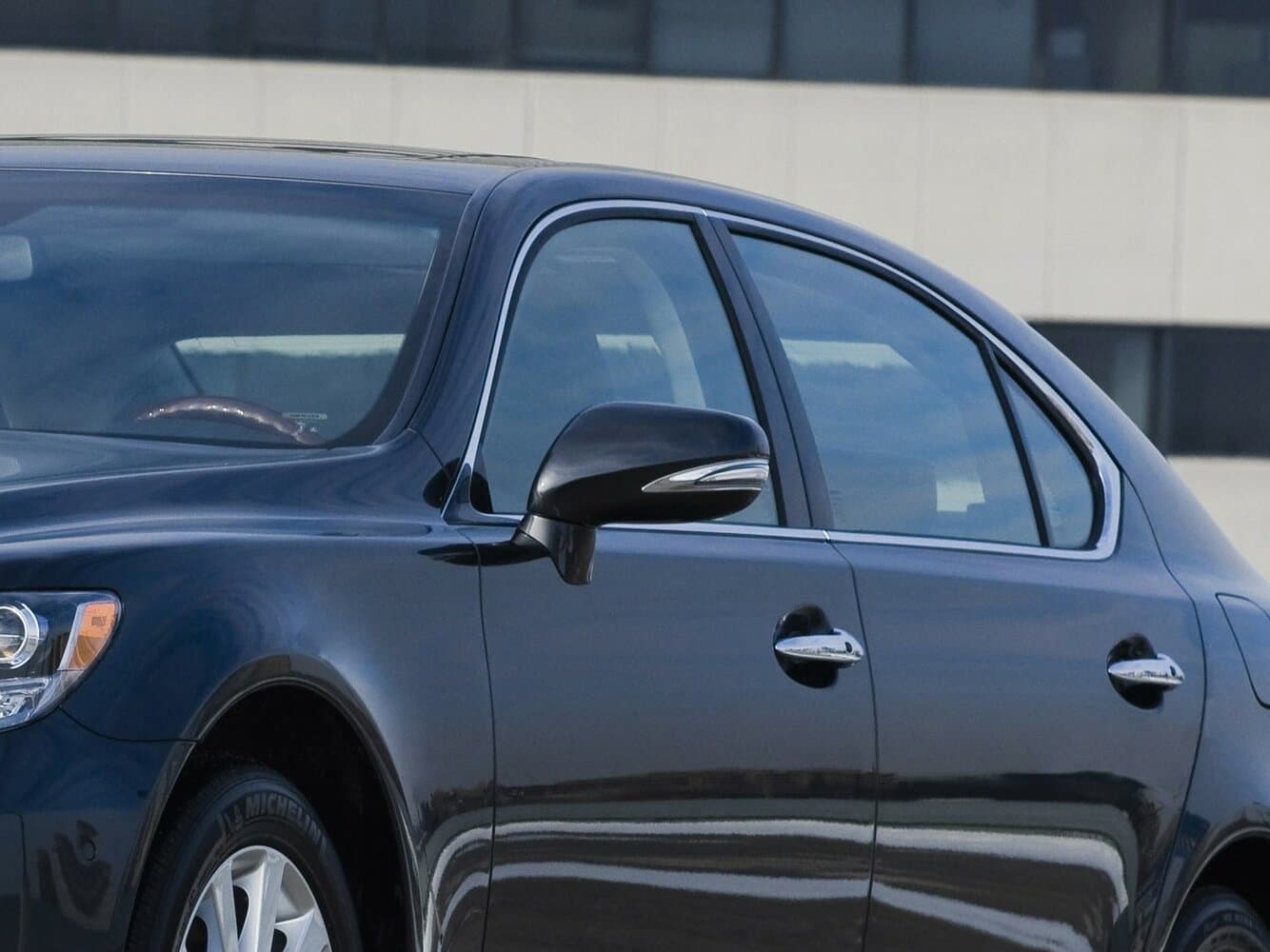 Lexus LS IV Рестайлинг Седан Long, фото 14