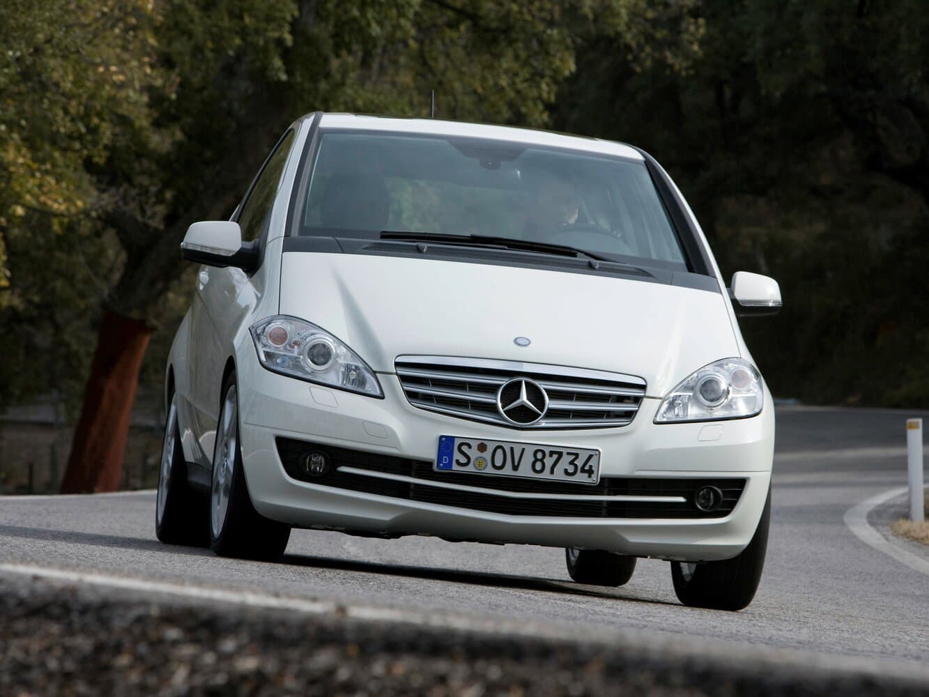 Mercedes-Benz A-Class II (W169) Рестайлинг Хэтчбек 3 дв., фото 3
