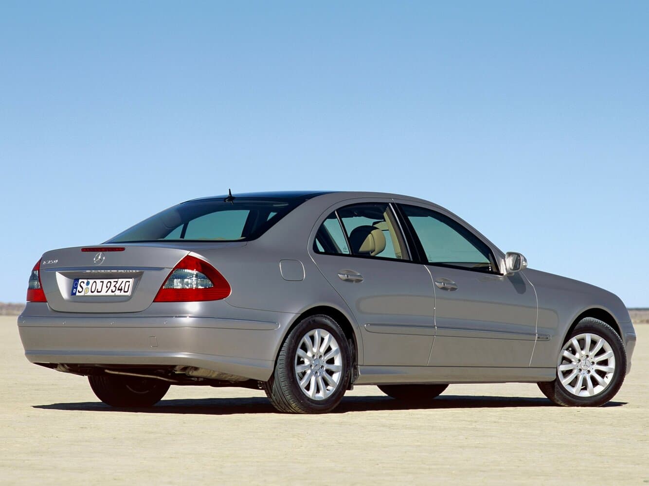 Mercedes-Benz E-Class III (W211, S211) Рестайлинг Седан, фото 5