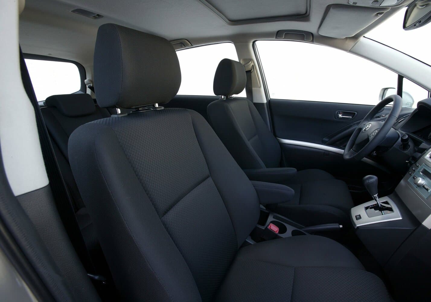 Toyota Corolla Verso I Рестайлинг 2 Компактвэн, фото 5