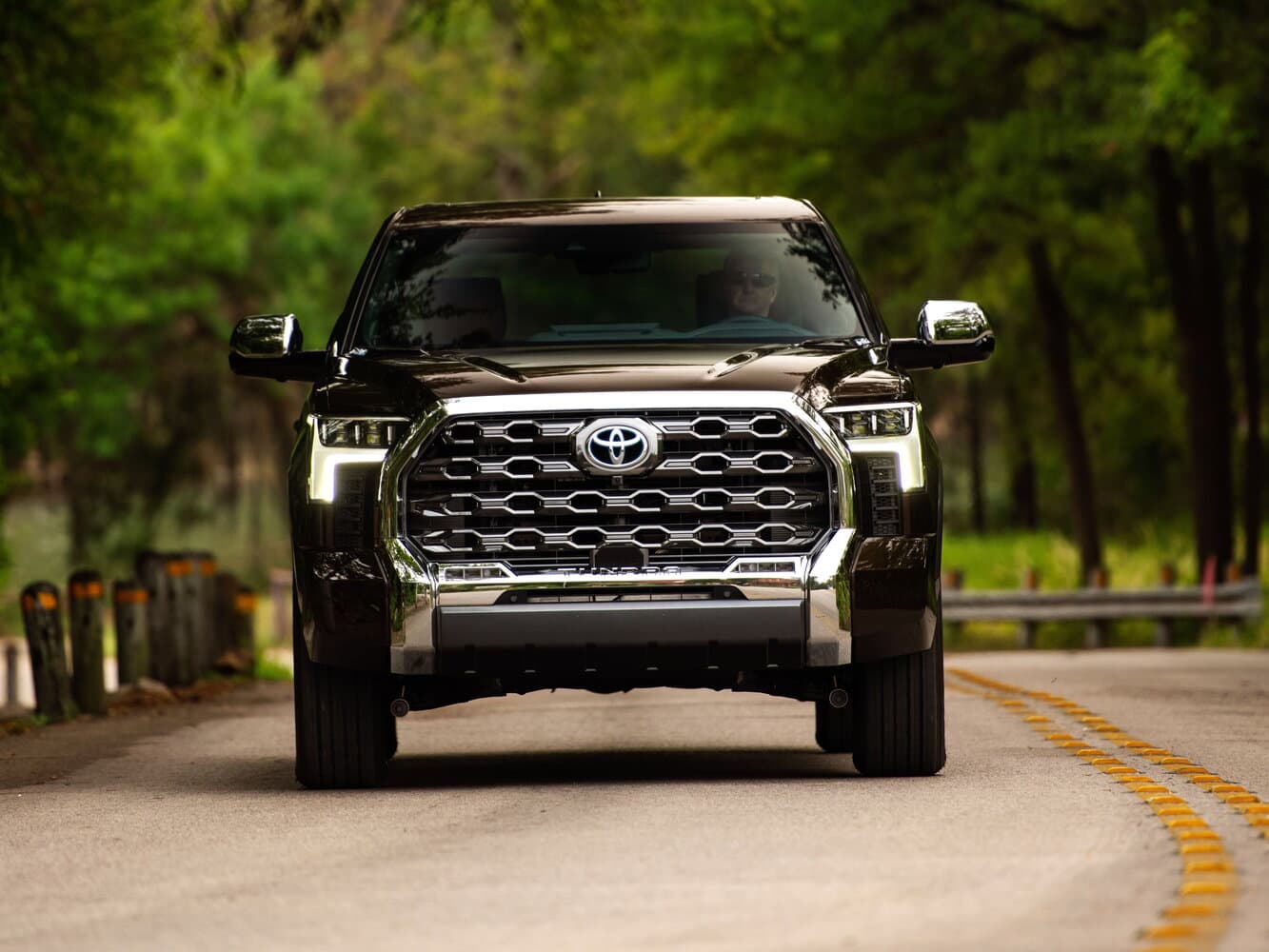Toyota Tundra III Пикап Двойная кабина Crew Max, фото 3