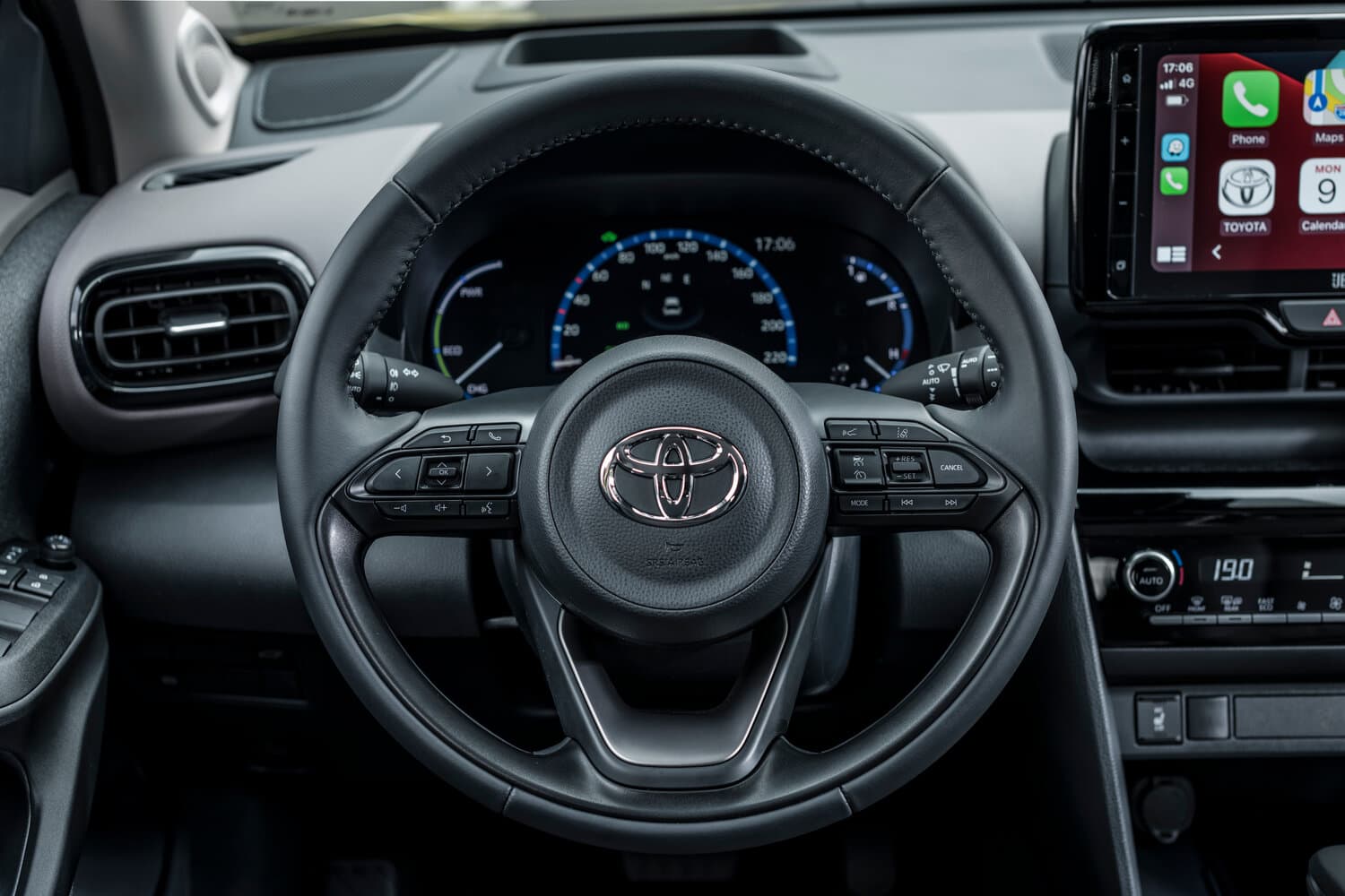 Toyota Yaris Cross Внедорожник 5 дв., фото 8
