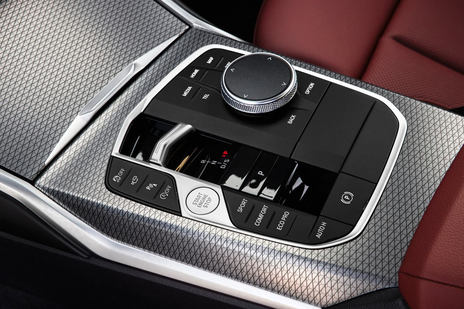 BMW 3 series VII (G2x) Рестайлинг Седан, фото 11