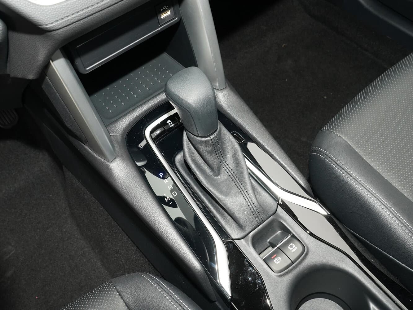 Toyota Frontlander Внедорожник 5 дв., фото 11