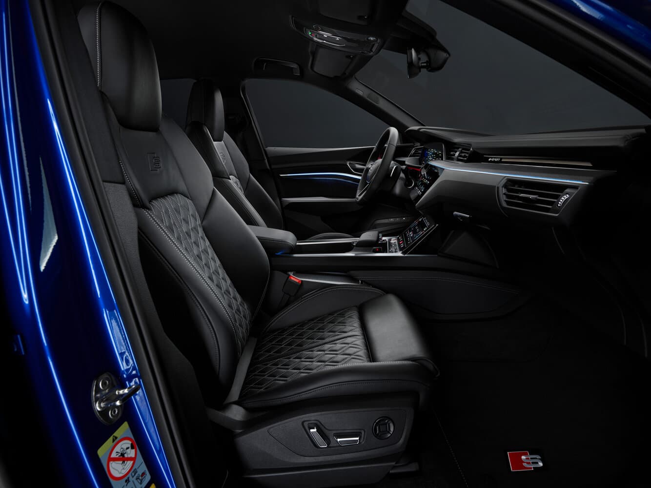 Audi, SQ8 e-tron, 2023, фото 5