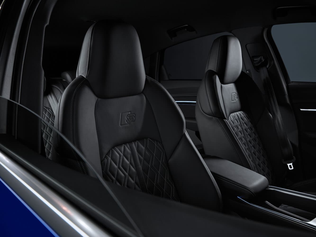 Audi, SQ8 Sportback e-tron, 2025, фото 16