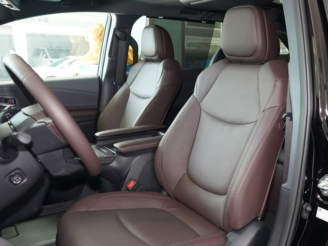 Toyota Granvia XL40 (China Market) Минивэн, фото 14