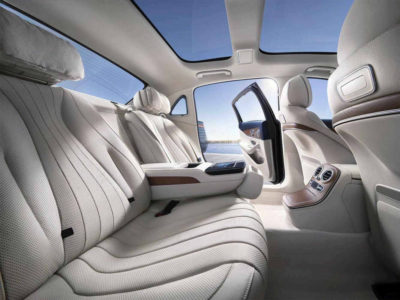 Mercedes-Benz E-Class V (W213, S213, C238) Рестайлинг Седан L, фото 6
