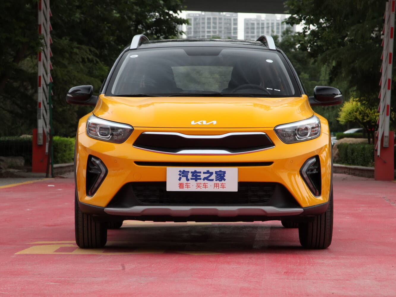 Kia KX1 Внедорожник 5 дв., фото 3