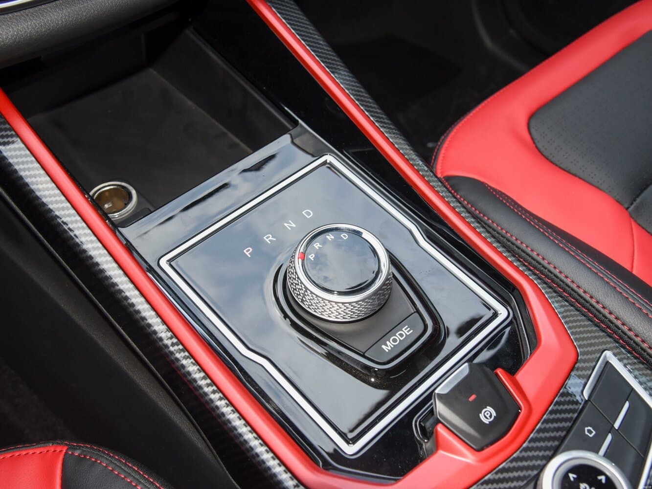 SWM G01F Внедорожник 5 дв., фото 9