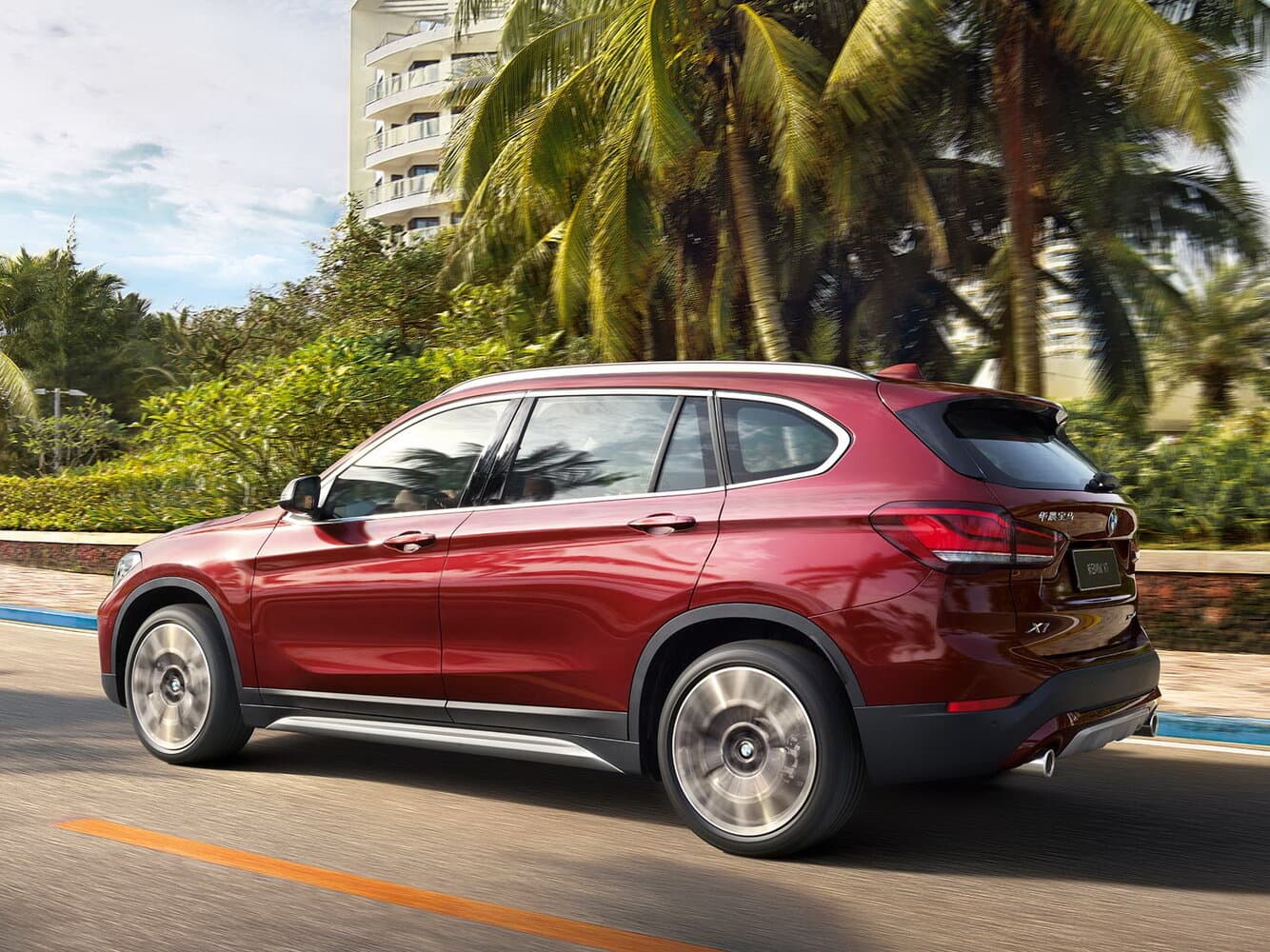BMW X1 II (F48) Рестайлинг Внедорожник 5 дв. Long, фото 3