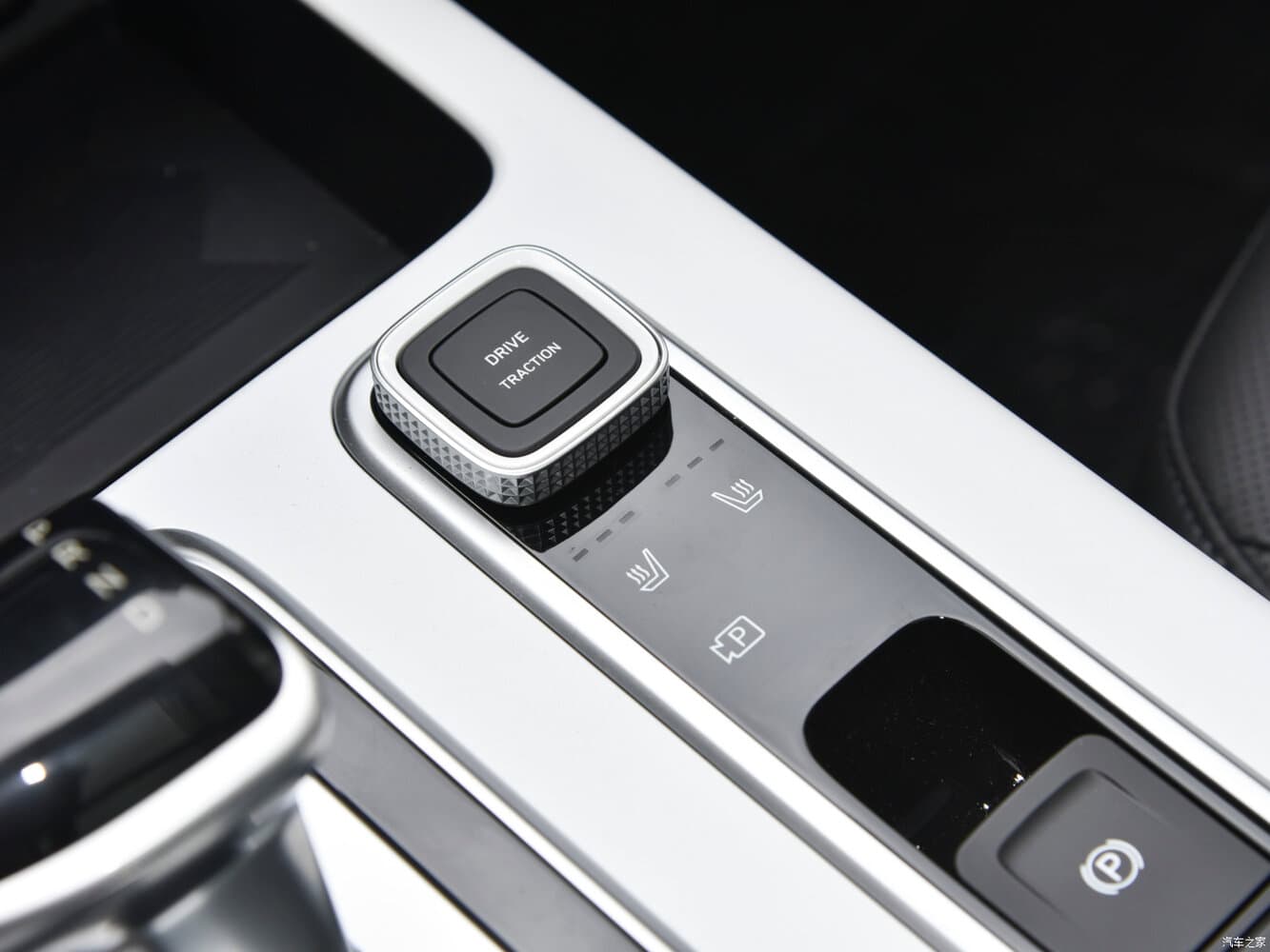 Hyundai Mufasa I (NU2) Внедорожник 5 дв., фото 15