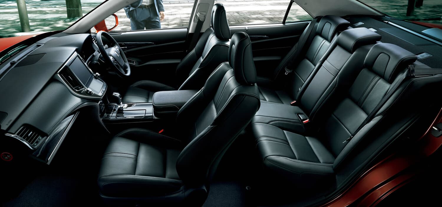 Toyota Crown XIV (S210) Рестайлинг Седан, фото 5