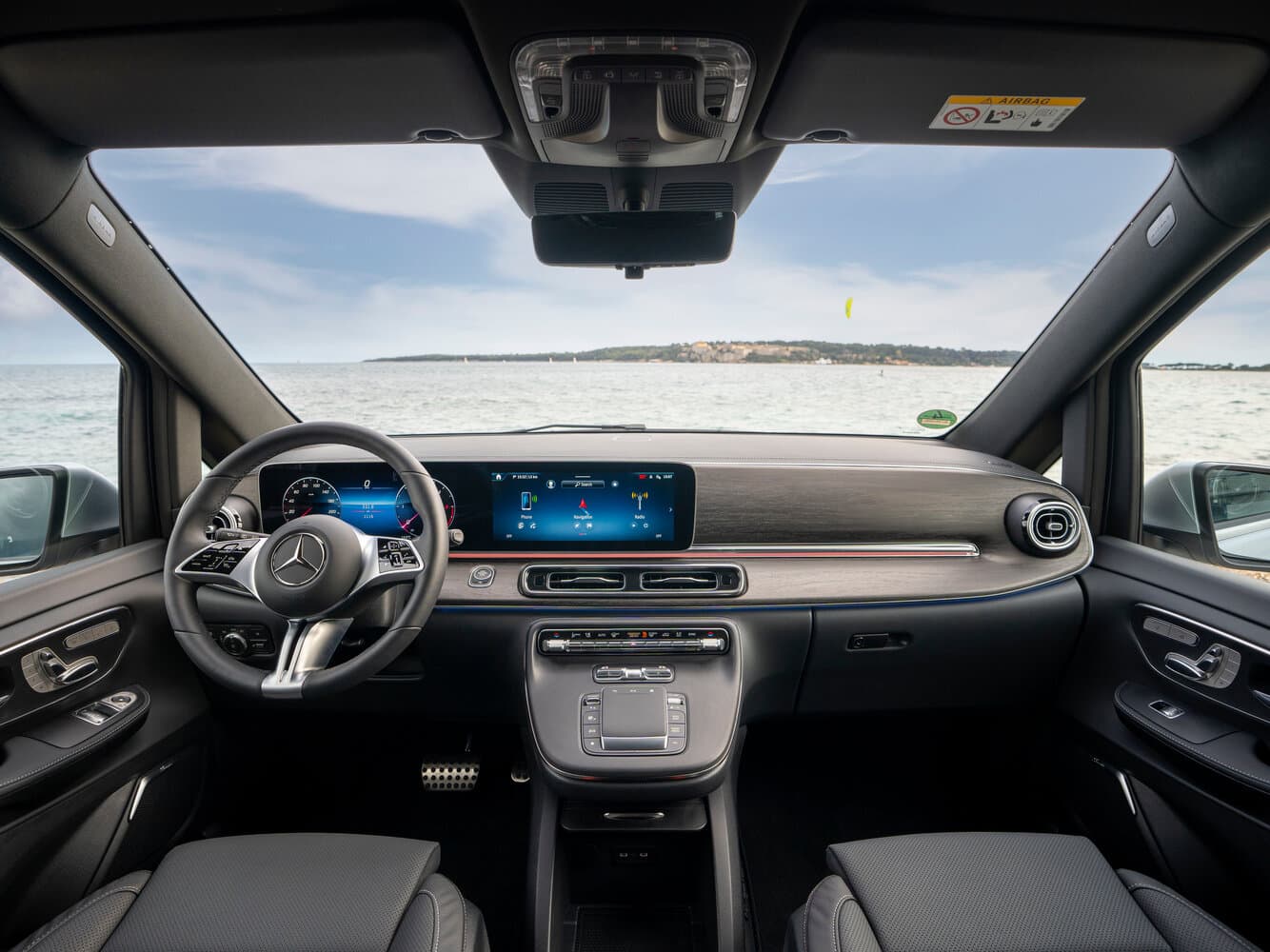 Mercedes-Benz V-Class III (W447) Рестайлинг 2 Минивэн Compact, фото 6