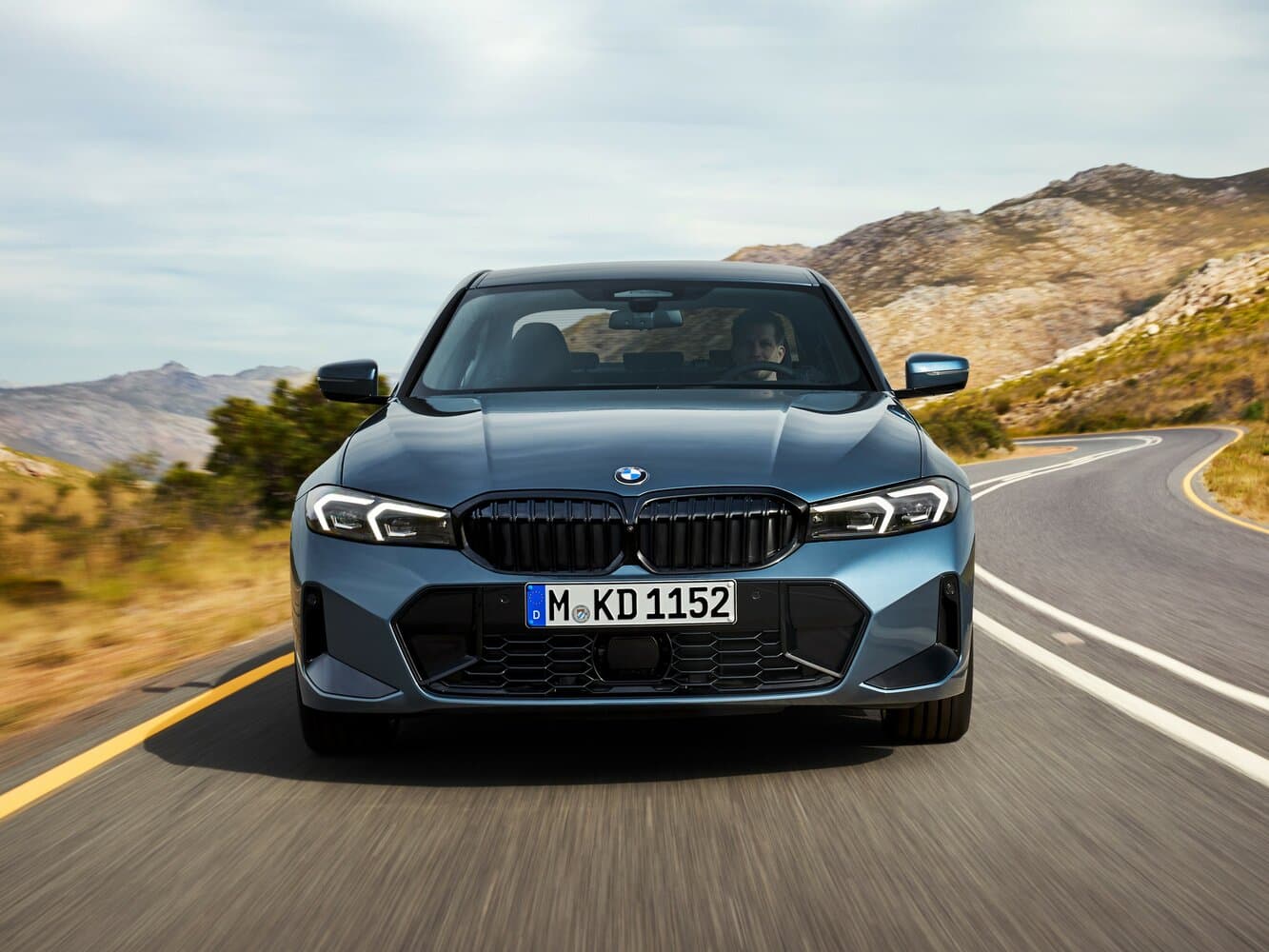 BMW 3 series VII (G2x) Рестайлинг 2 Седан, фото 3