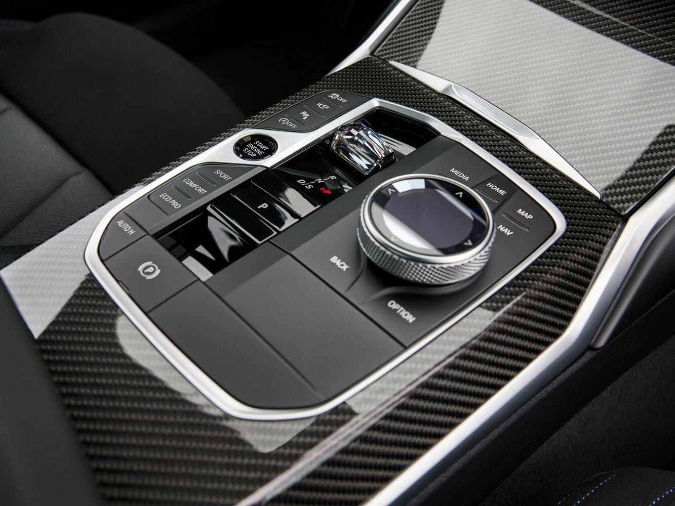 BMW 3 series VII (G2x) Рестайлинг 2 Седан, фото 6