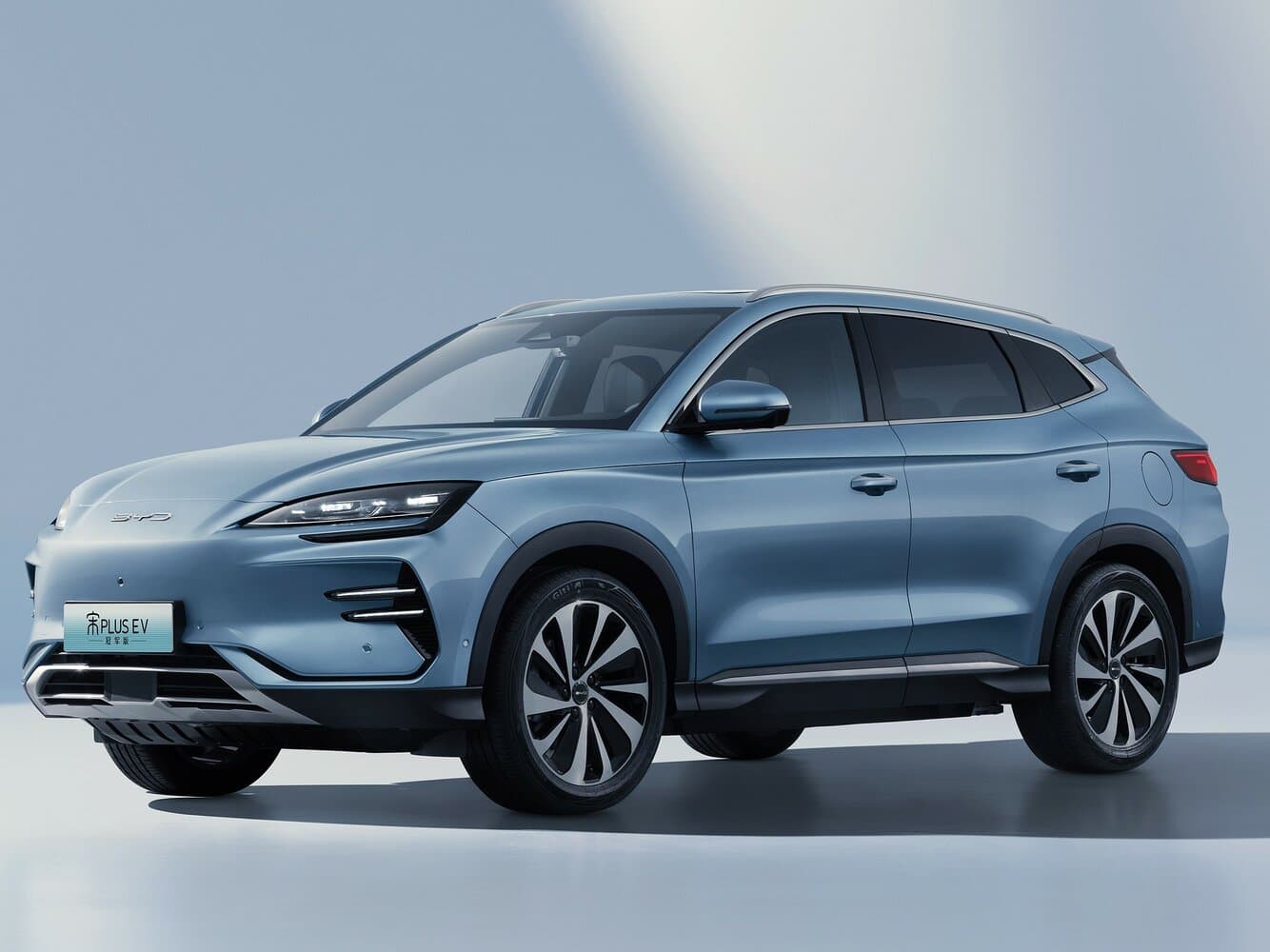 Фото BYD Song Plus
