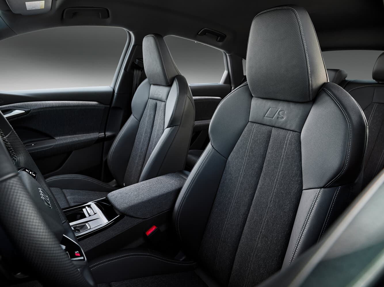 Audi, Q6 Sportback e-tron, 2026, фото 2