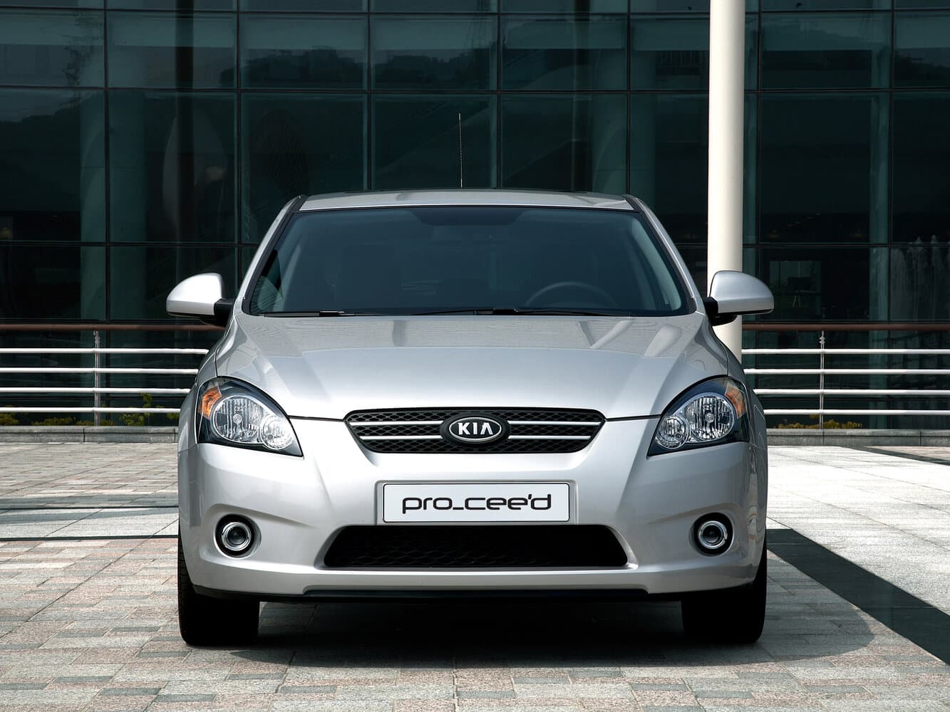 Kia Ceed I Хэтчбек 3 дв., фото 3