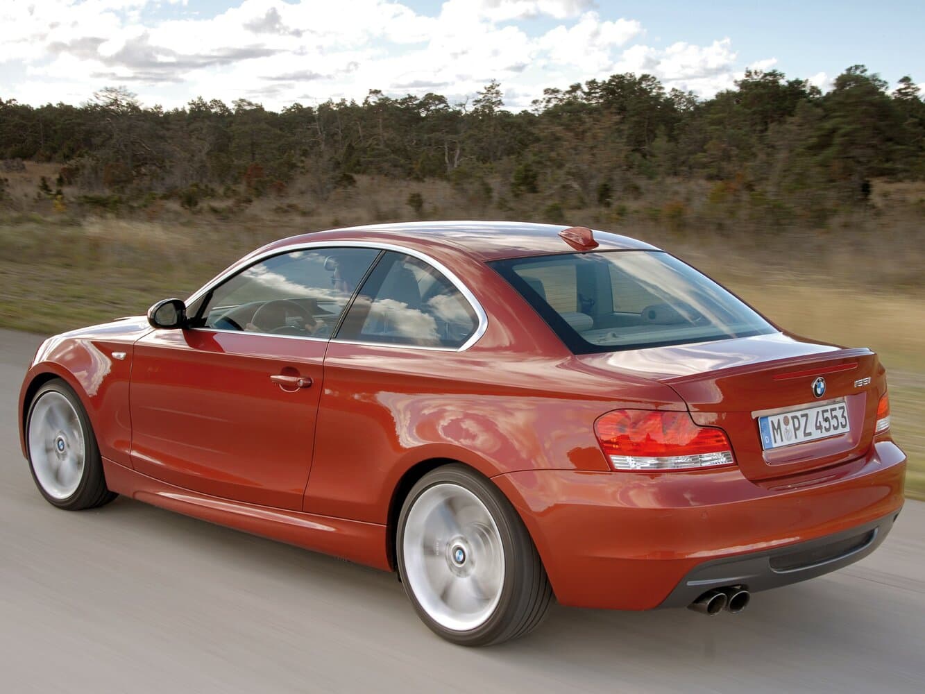 BMW 1 series I (E81/E82/E87/E88) Рестайлинг Купе, фото 5