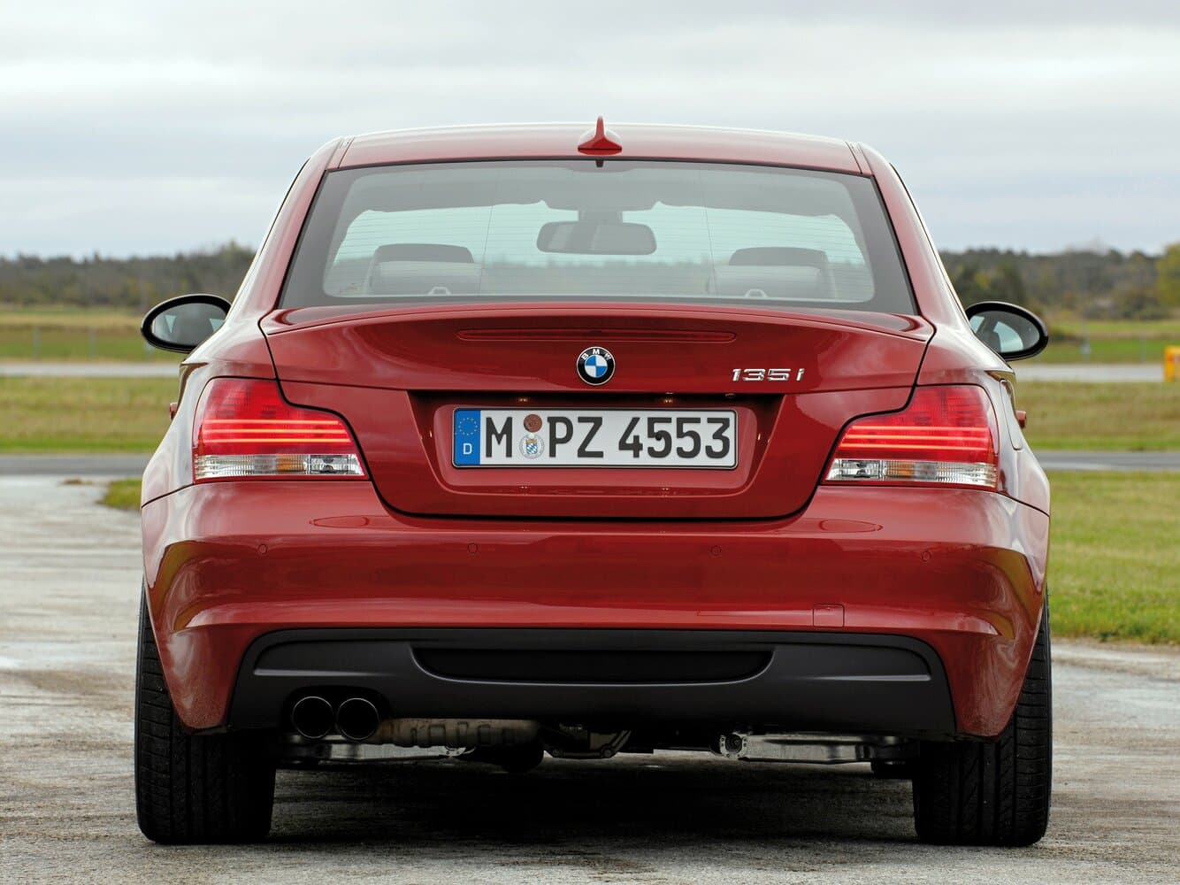 BMW 1 series I (E81/E82/E87/E88) Рестайлинг Купе, фото 4