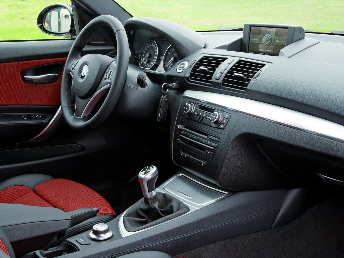BMW 1 series I (E81/E82/E87/E88) Рестайлинг Купе, фото 7